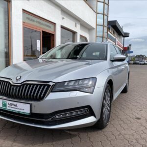Škoda Superb 2,0 TDI 150k 6MT Style Combi